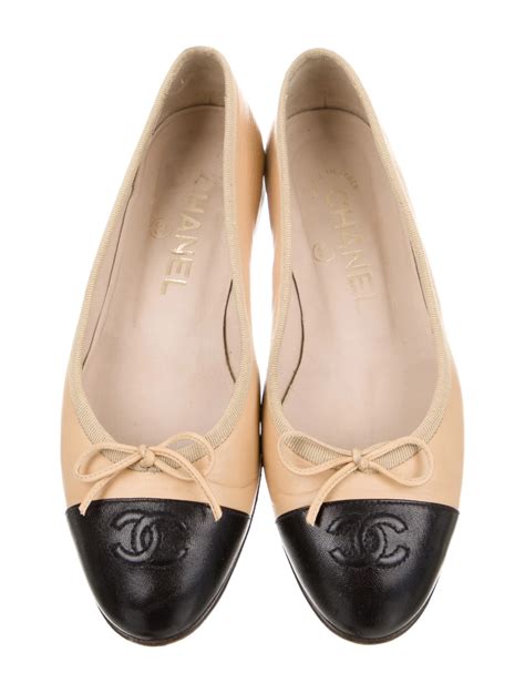 chanel vintage flat shoes|cheap Chanel flat shoes.